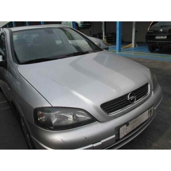 opel astra g berlina del año 2003
