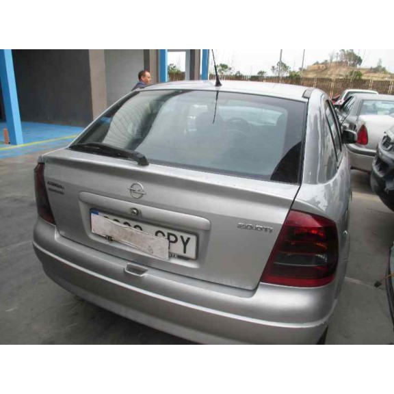 opel astra g berlina del año 2003