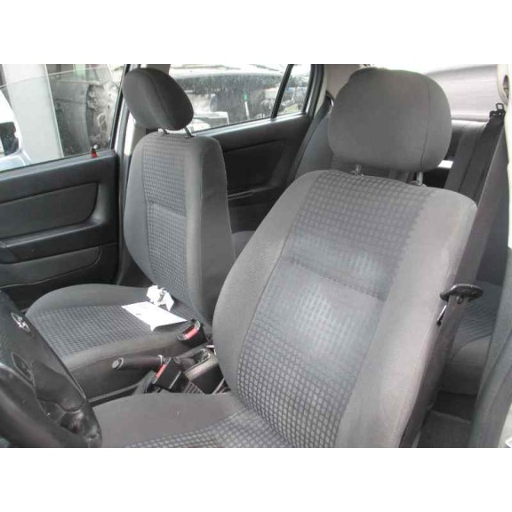 opel astra g berlina del año 2003