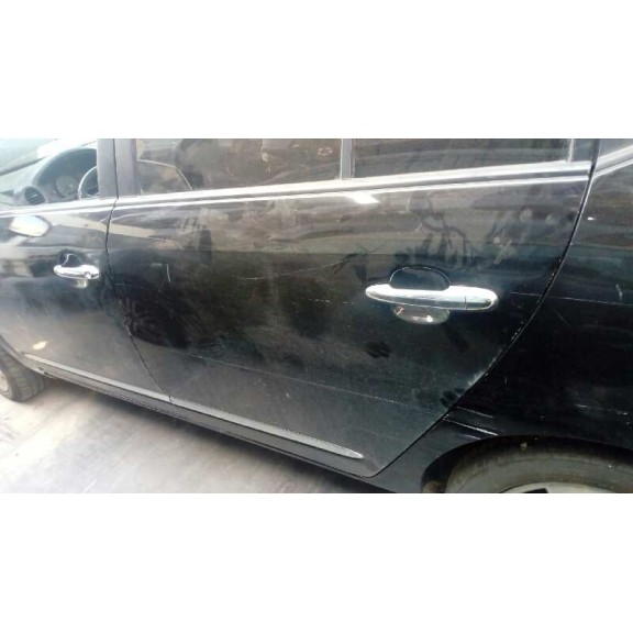 kia carens (un) del año 2007