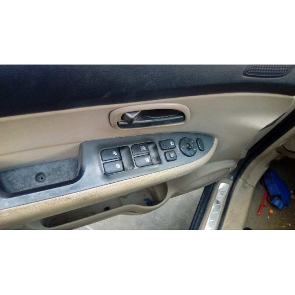 kia carens (un) del año 2007