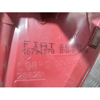 Recambio de piloto trasero izquierdo para fiat punto berlina (188) 1.2 8v referencia OEM IAM 46794078  