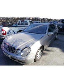 mercedes-benz clase e (w211) berlina del año 2005
