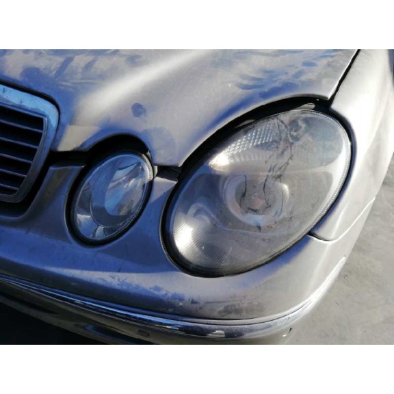 mercedes-benz clase e (w211) berlina del año 2005