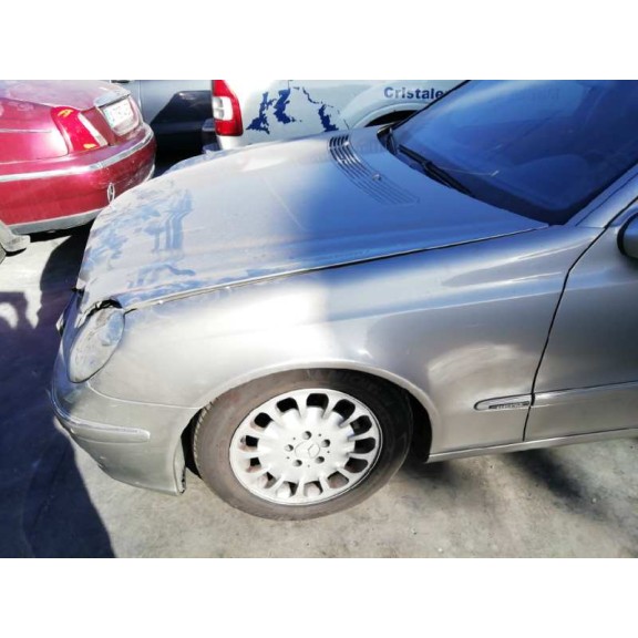 mercedes-benz clase e (w211) berlina del año 2005