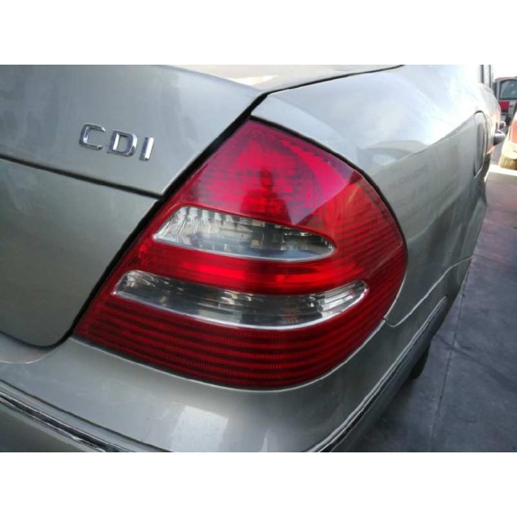 mercedes-benz clase e (w211) berlina del año 2005