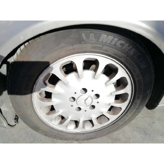 mercedes-benz clase e (w211) berlina del año 2005