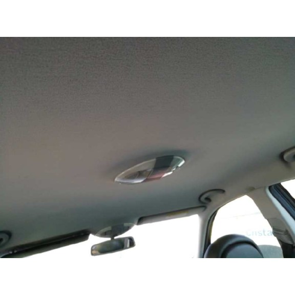 mercedes-benz clase e (w211) berlina del año 2005