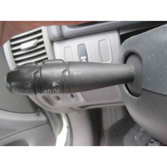 renault laguna ii (bg0) del año 2001