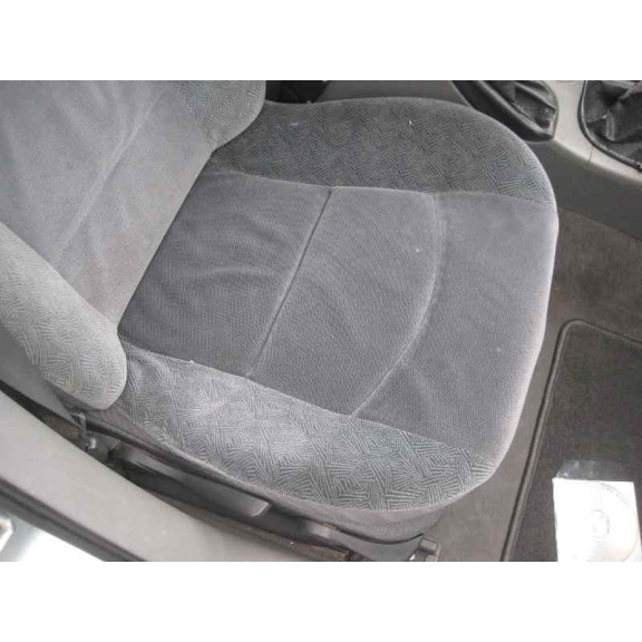 renault laguna ii (bg0) del año 2001