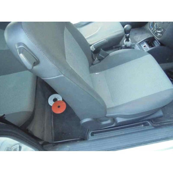 opel corsa c del año 2005