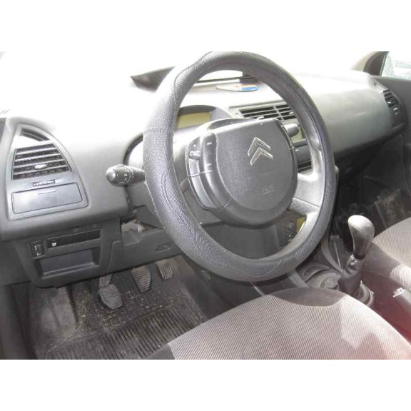 citroën c4 berlina del año 2005