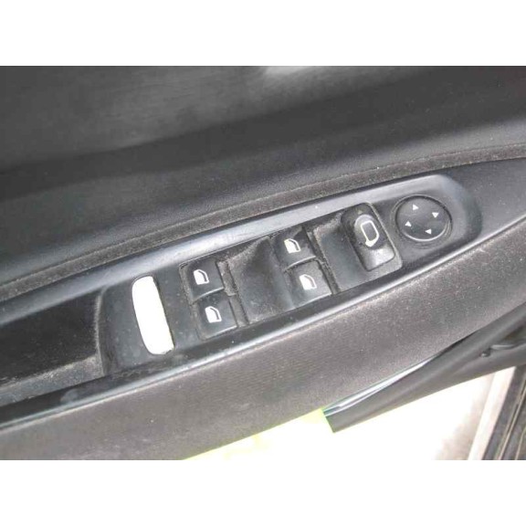 citroën c4 berlina del año 2005