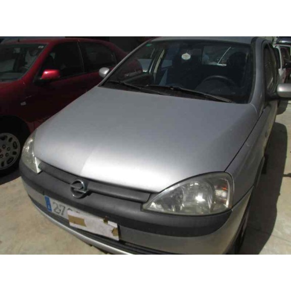 opel corsa c del año 2001