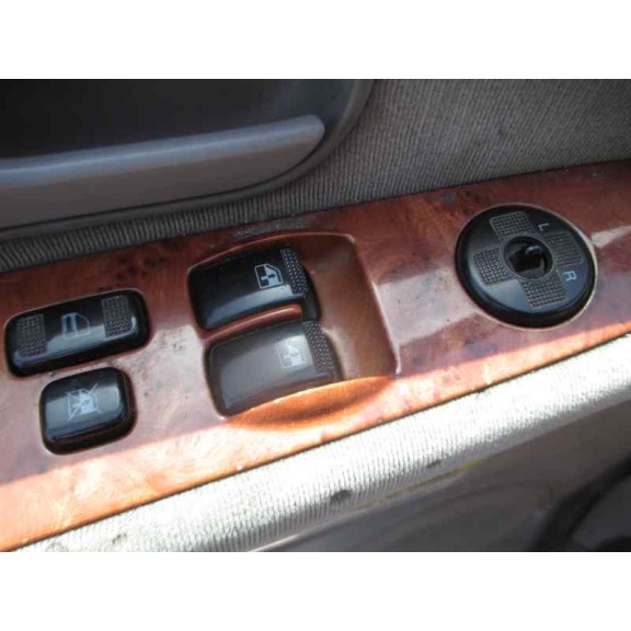 kia carnival ii del año 2004