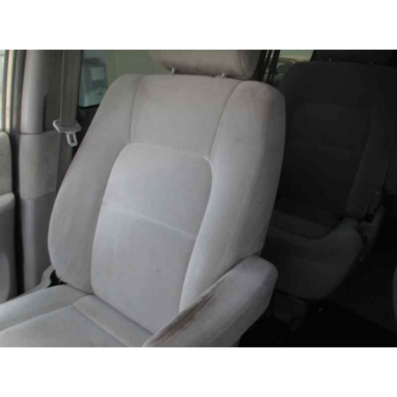 kia carnival ii del año 2004