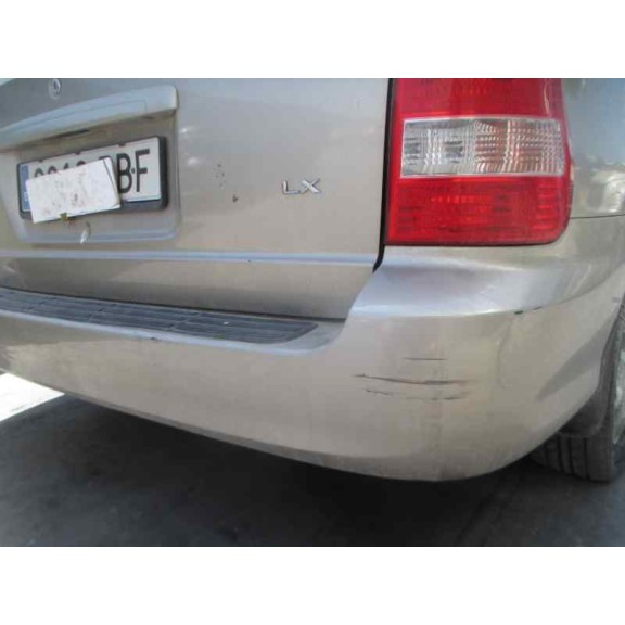 kia carnival ii del año 2004