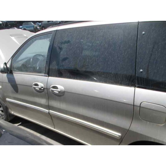 kia carnival ii del año 2004