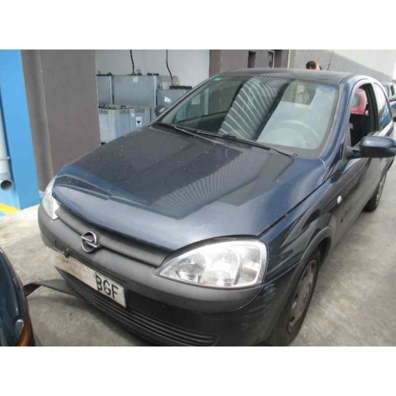 opel corsa c del año 2001