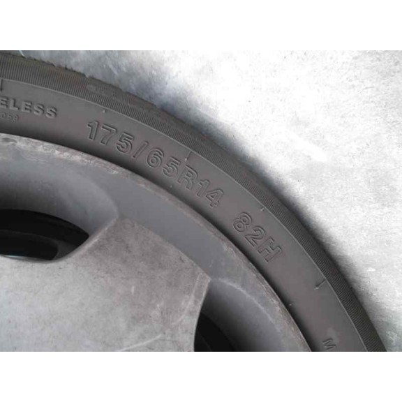 opel corsa c del año 2001