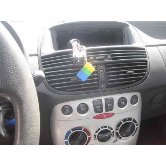 fiat punto berlina (188) del año 2002