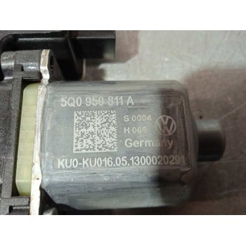 Recambio de motor elevalunas trasero izquierdo para seat leon (5f1) style referencia OEM IAM 5Q0959811A 5 PINES 