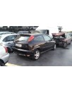 ford focus berlina (cak) del año 2001