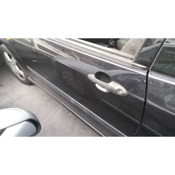 ford focus berlina (cak) del año 2001