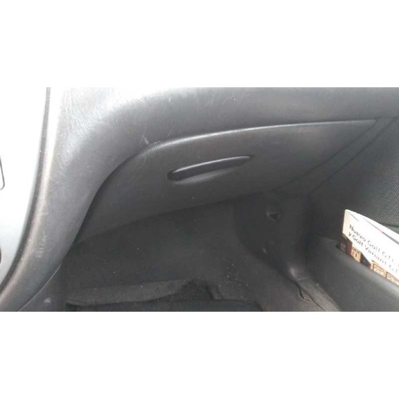 ford focus berlina (cak) del año 2001