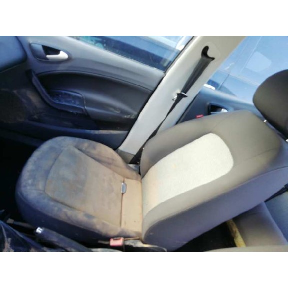 seat ibiza sc (6j1) del año 2010