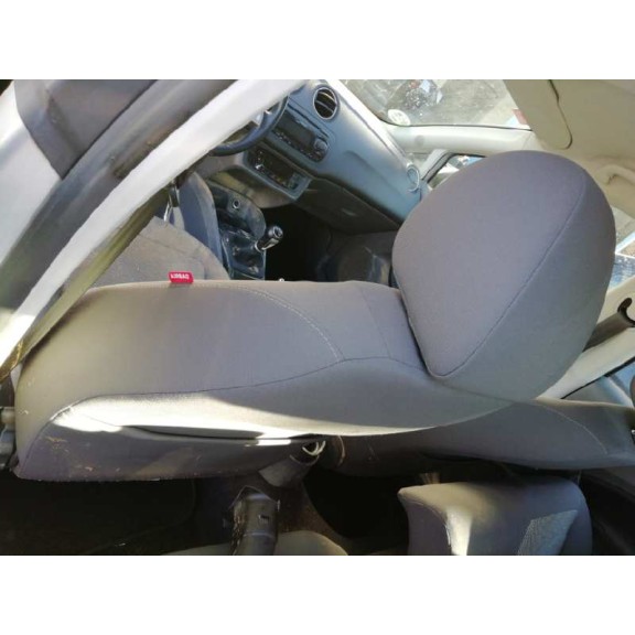 seat ibiza sc (6j1) del año 2010