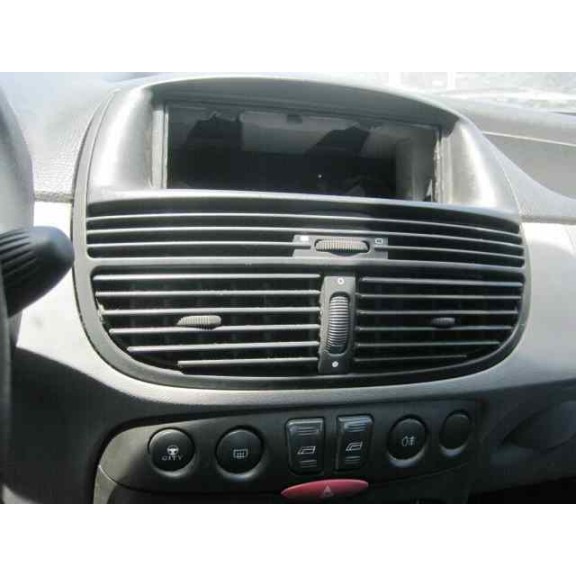 fiat punto berlina (188) del año 2002