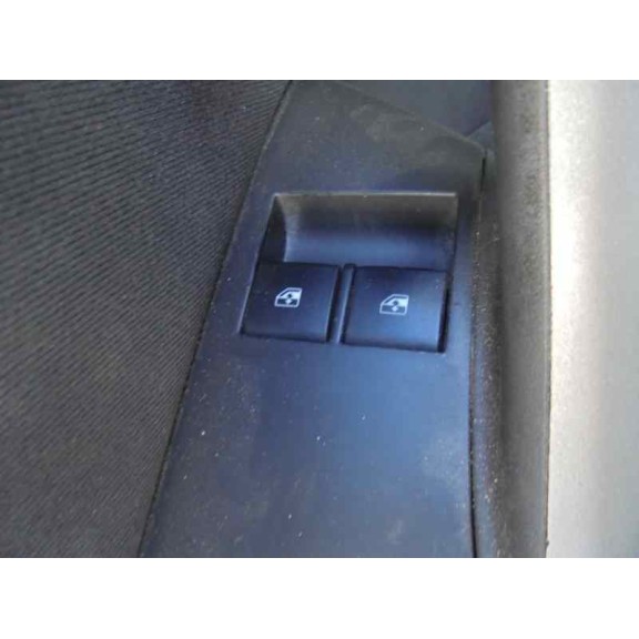 opel astra j lim. del año 2011