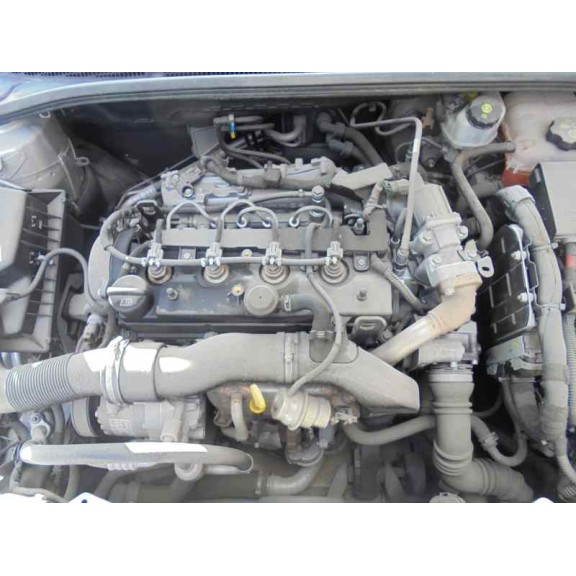 opel astra j lim. del año 2011