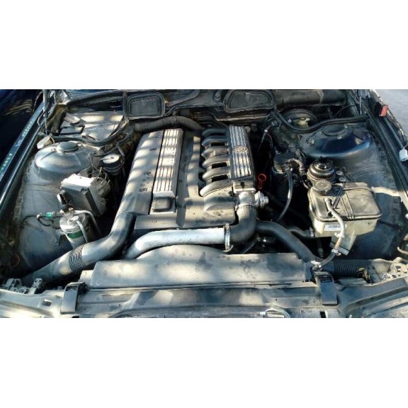 bmw serie 7 (e38) del año 1996