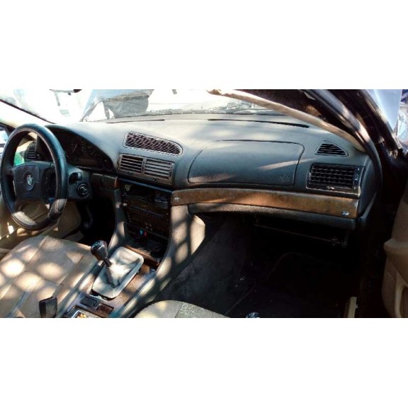 bmw serie 7 (e38) del año 1996