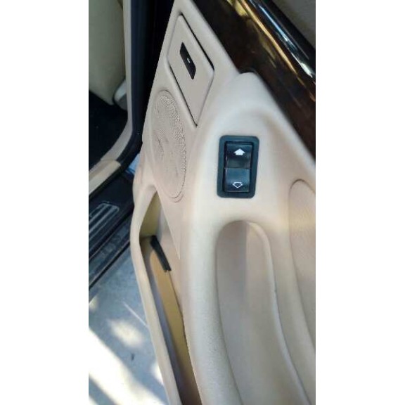 bmw serie 7 (e38) del año 1996