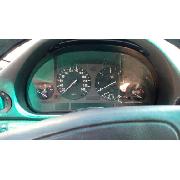 bmw serie 7 (e38) del año 1996