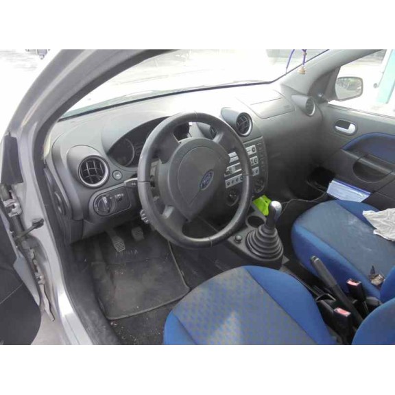 ford fiesta (cbk) del año 2005