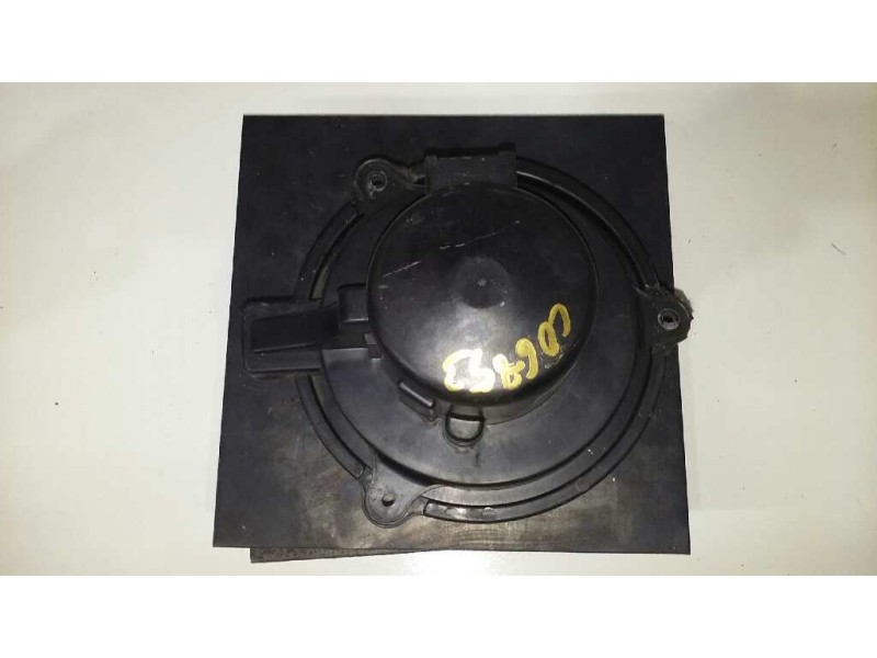 Recambio de motor calefaccion para kia carens 2.0 crdi ex monovolumen referencia OEM IAM 2J14 2L04 