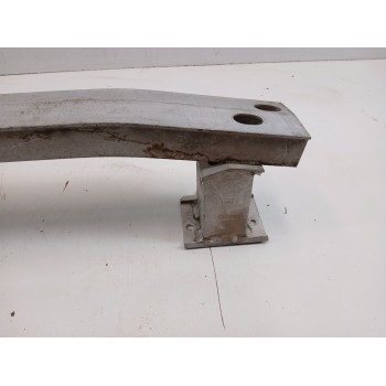 Recambio de refuerzo paragolpes delantero para lexus ct 200h referencia OEM IAM 5217176010  