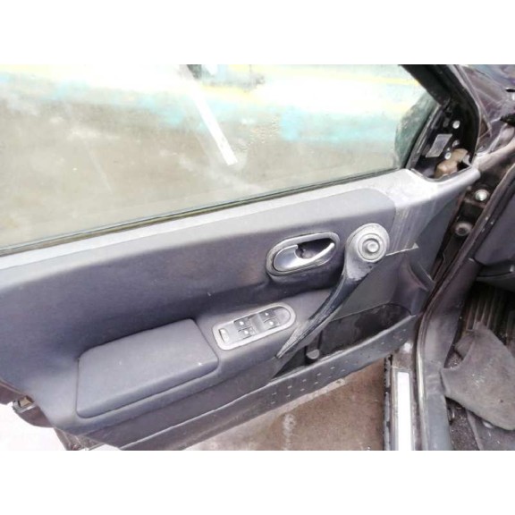 renault megane ii berlina 5p del año 2006