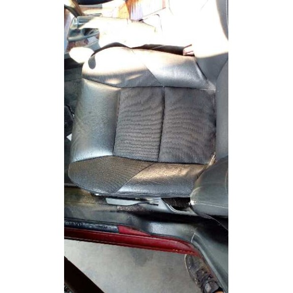 volvo s60 berlina del año 2004