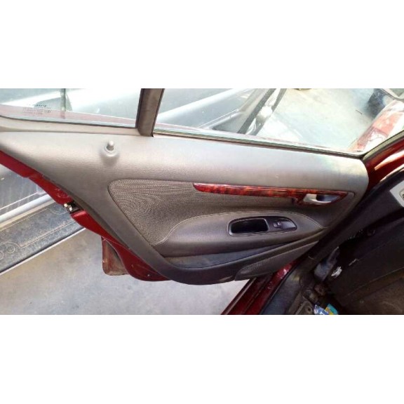 volvo s60 berlina del año 2004