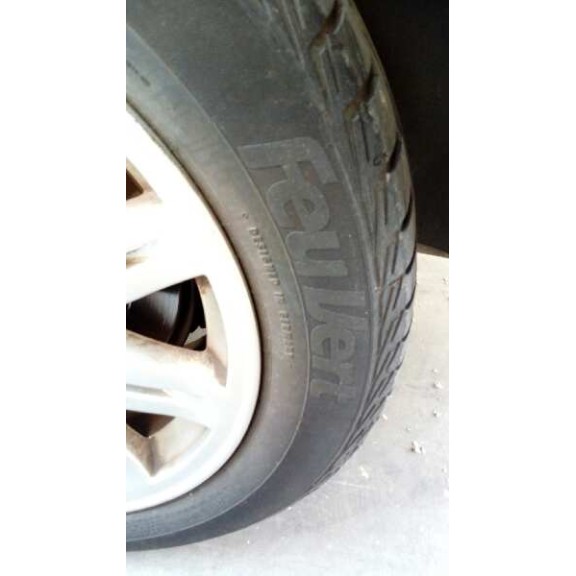 volvo s60 berlina del año 2004