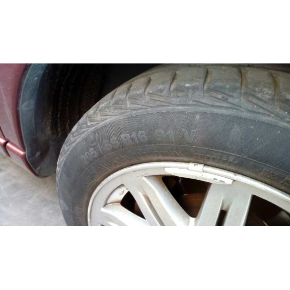 volvo s60 berlina del año 2004