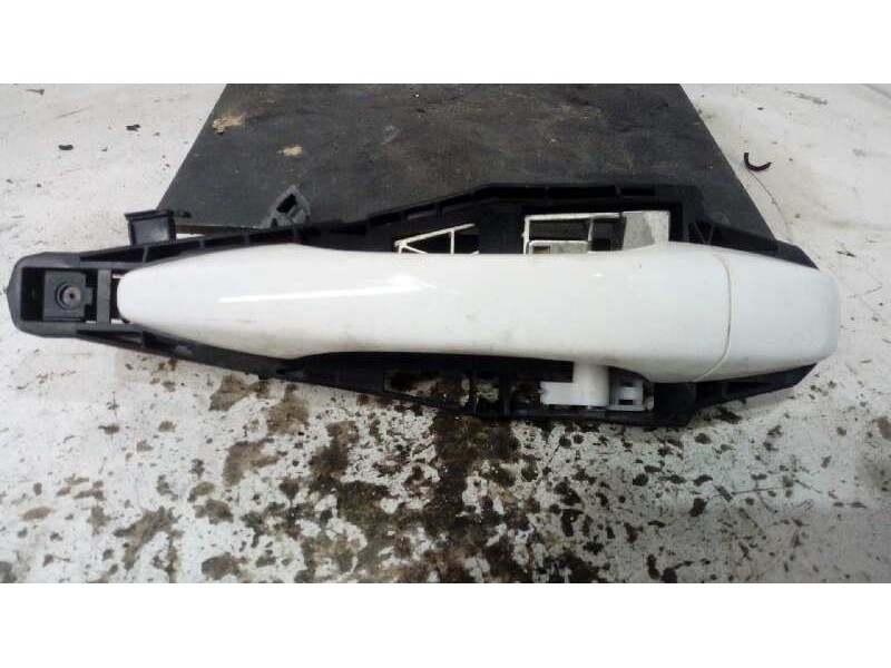 Recambio de maneta exterior delantera derecha para citroën c4 lim. collection referencia OEM IAM 9688834080 BLANCO 5 P