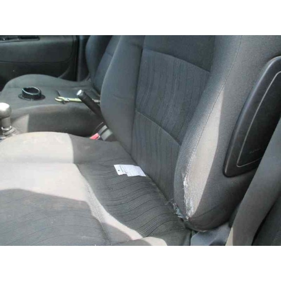 peugeot 207 del año 2007