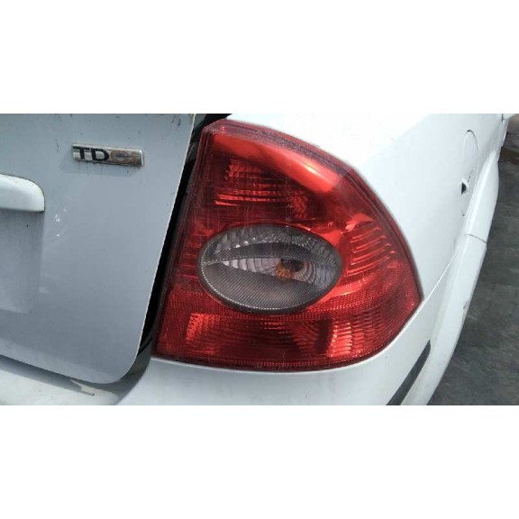 ford focus berlina (cap) del año 2007