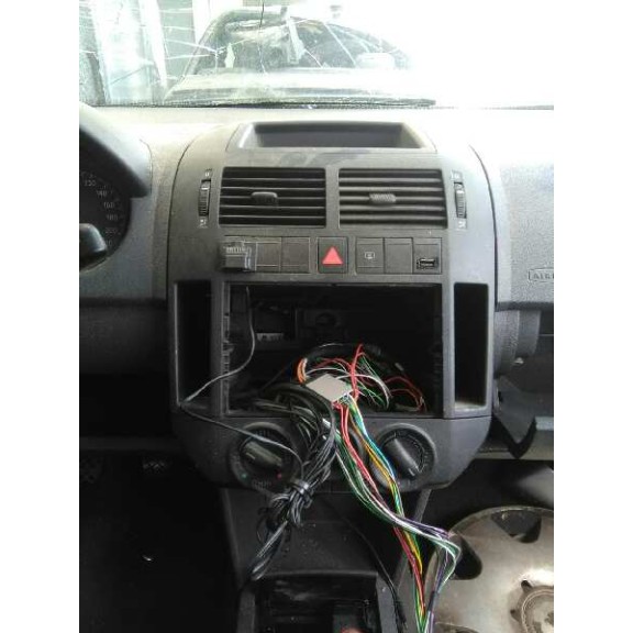 volkswagen polo (9n1) del año 2005